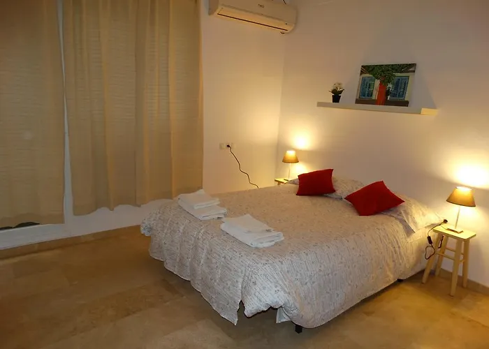 Minimalist Loft Center By Gms Appartement