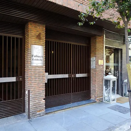 Minimalist Loft Center By Gms